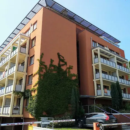 Apartament Rodzinny 200M Do Morza Kolobrzeg Exterior photo
